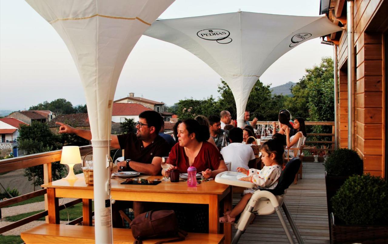 Glamping Hills Hotel Santa Comba de Rossas ภายนอก รูปภาพ
